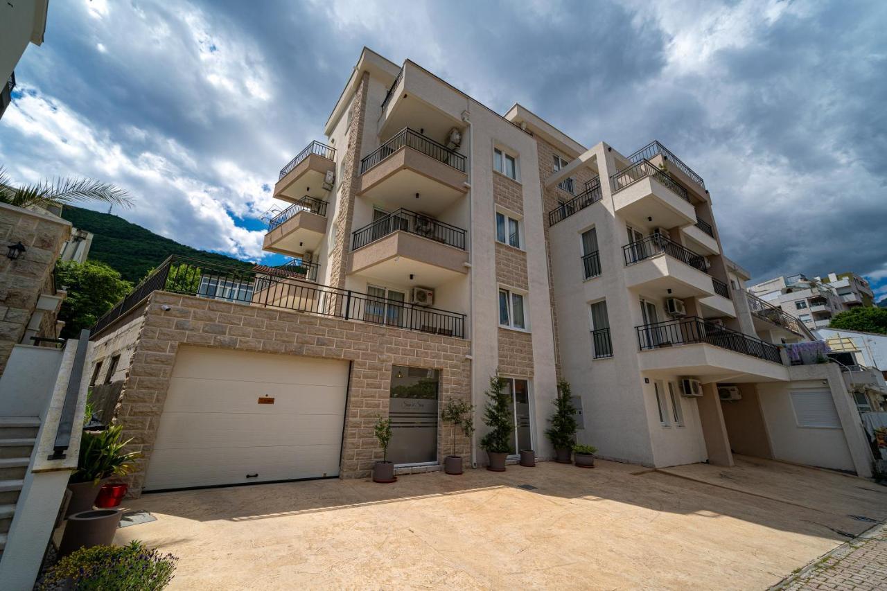 Sun And Sea Apartments Budva Exterior photo